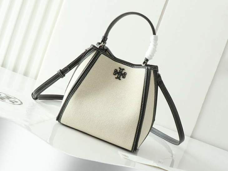 Picture of Tory Burch Handbags _SKUfw237920043fw